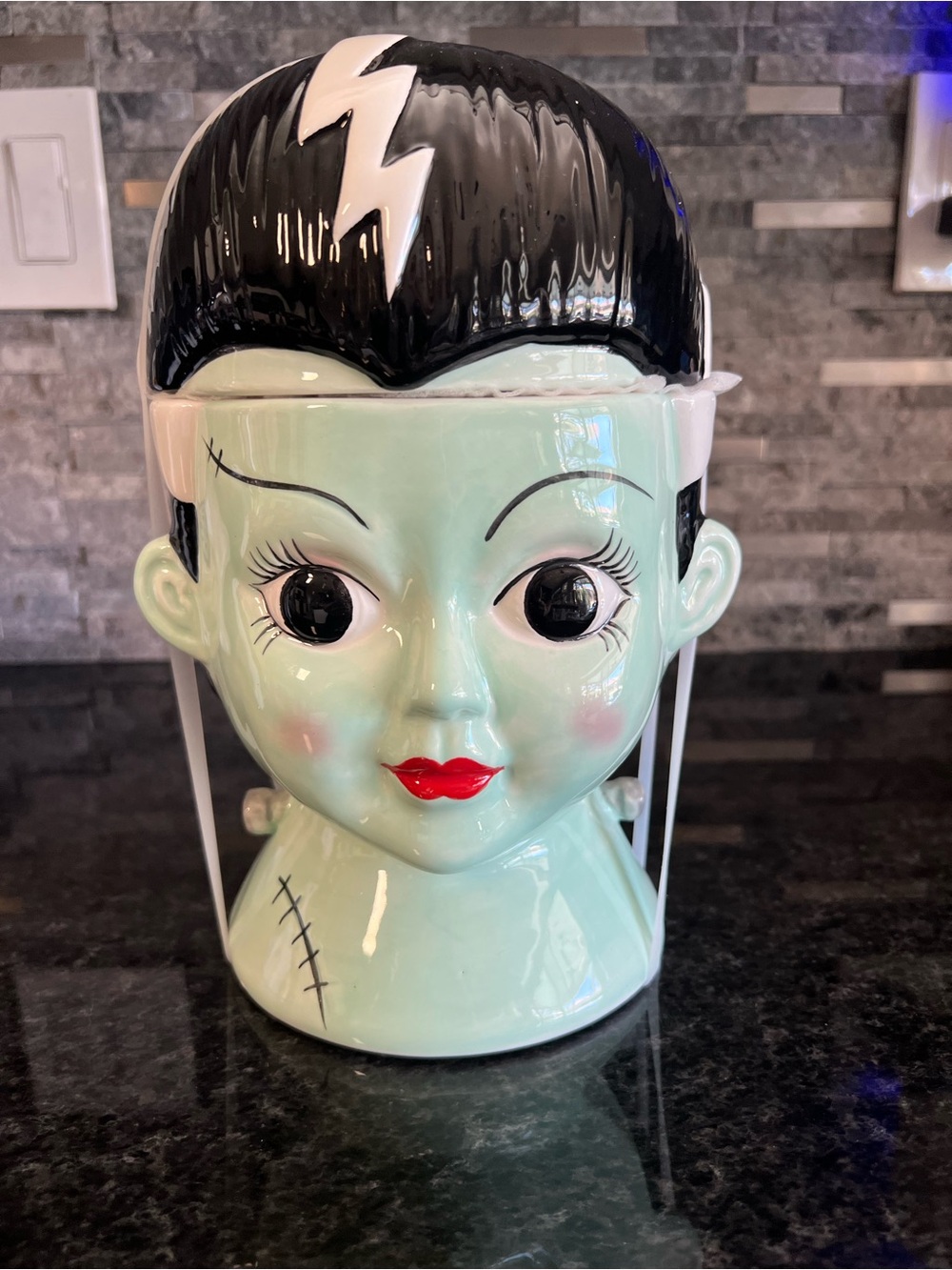 BRIDE OF FRANKENSTEIN Ceramic Bust Halloween Canister/Cookie Jar-AMAZING!!